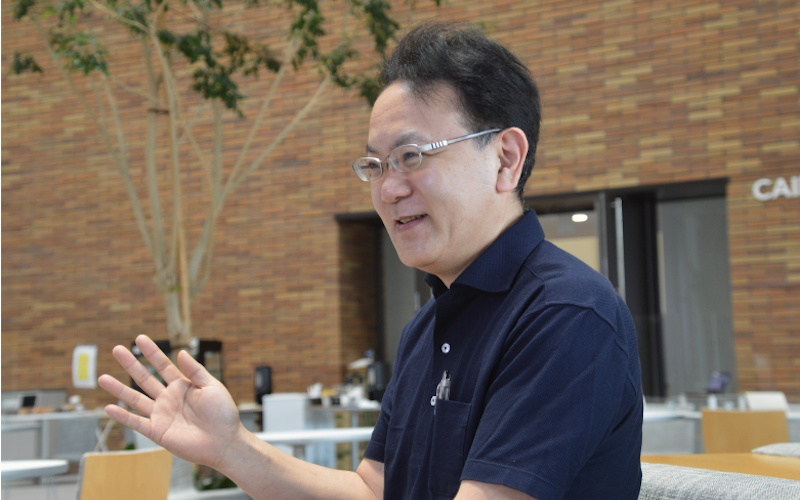 製品技術部部長 藤野博史